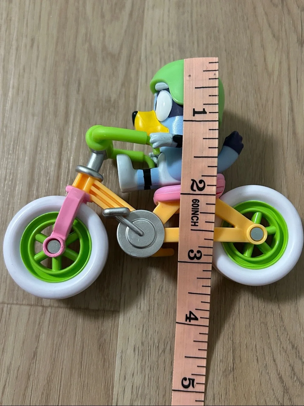 Bluey bike figure
