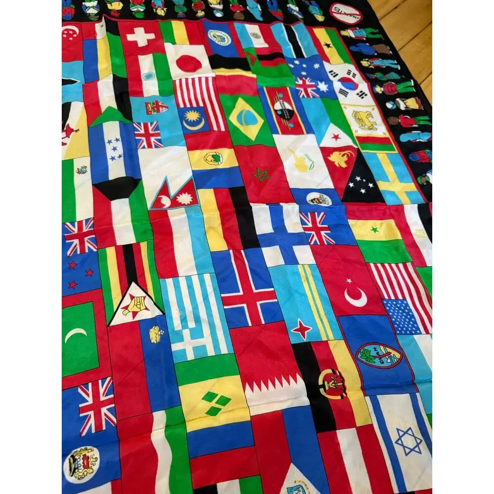 Unbranded silk world