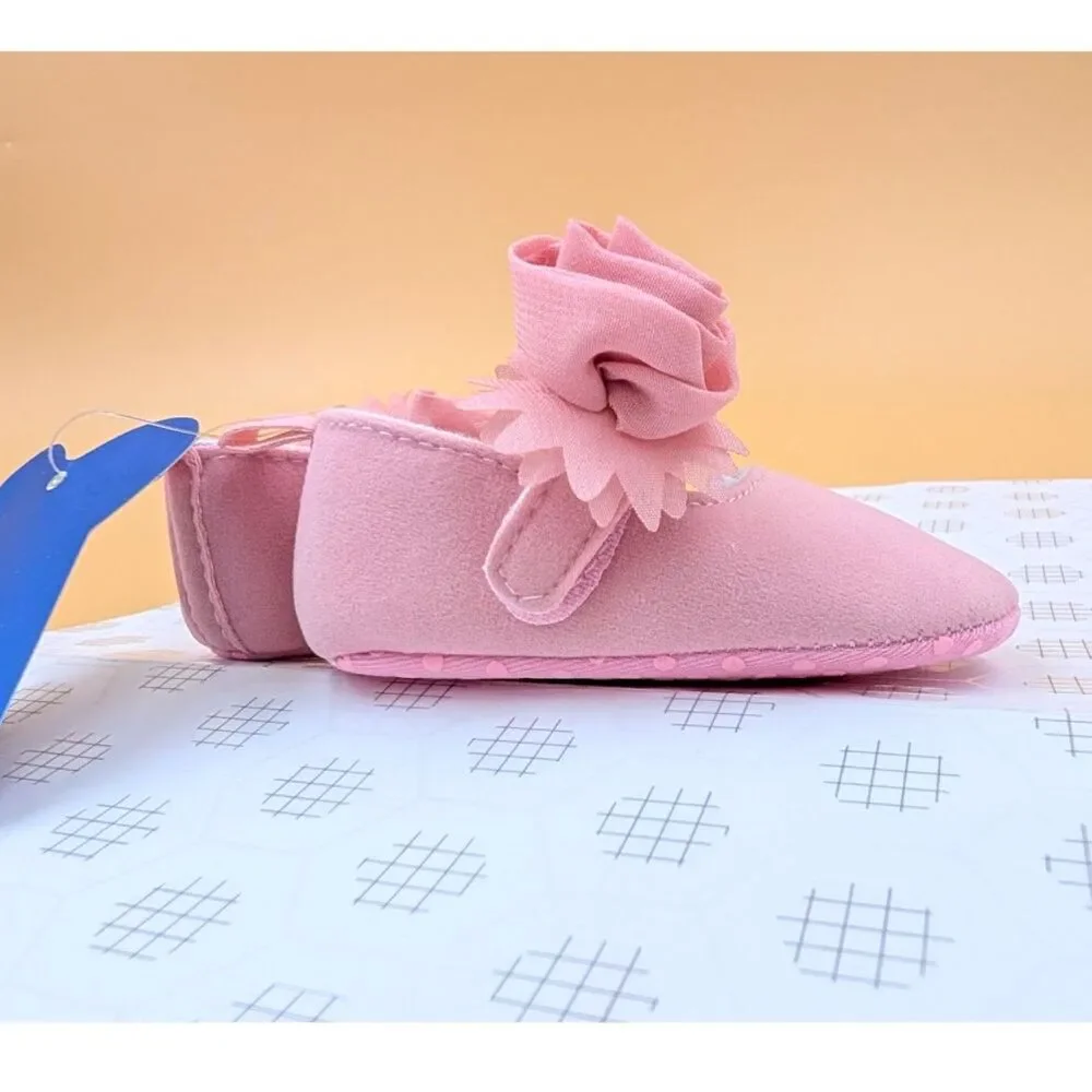 Unbranded size newborn