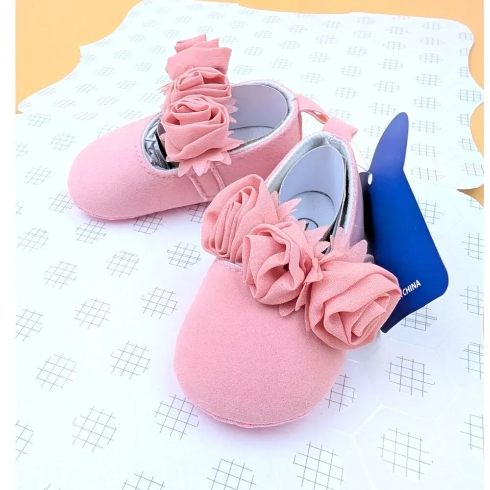 Unbranded size newborn