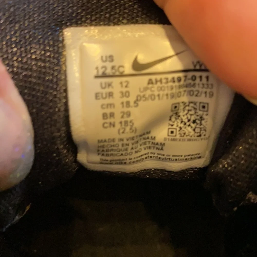 Nike little boy
