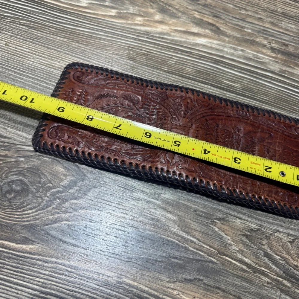 N/A vintage hand