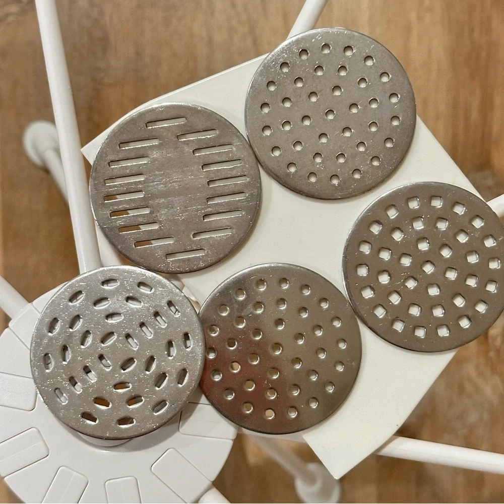 Handheld Electric Pasta Maker & Pasta Drying Rack Bundle