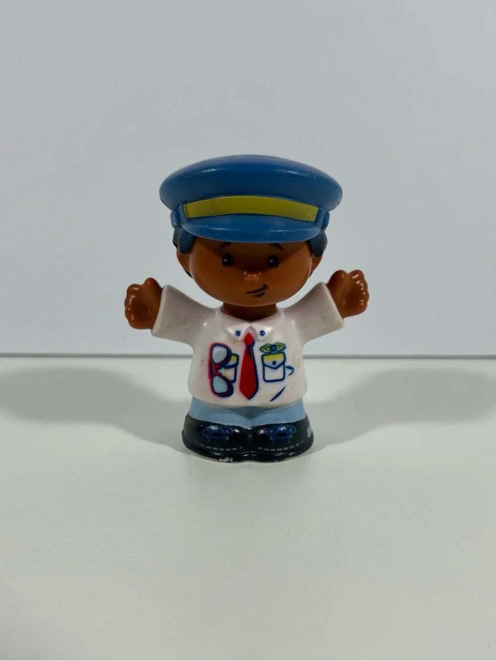 Fisher-Price Little People Figure Pilot Kurt 2016 Travel Together Airplane VTG