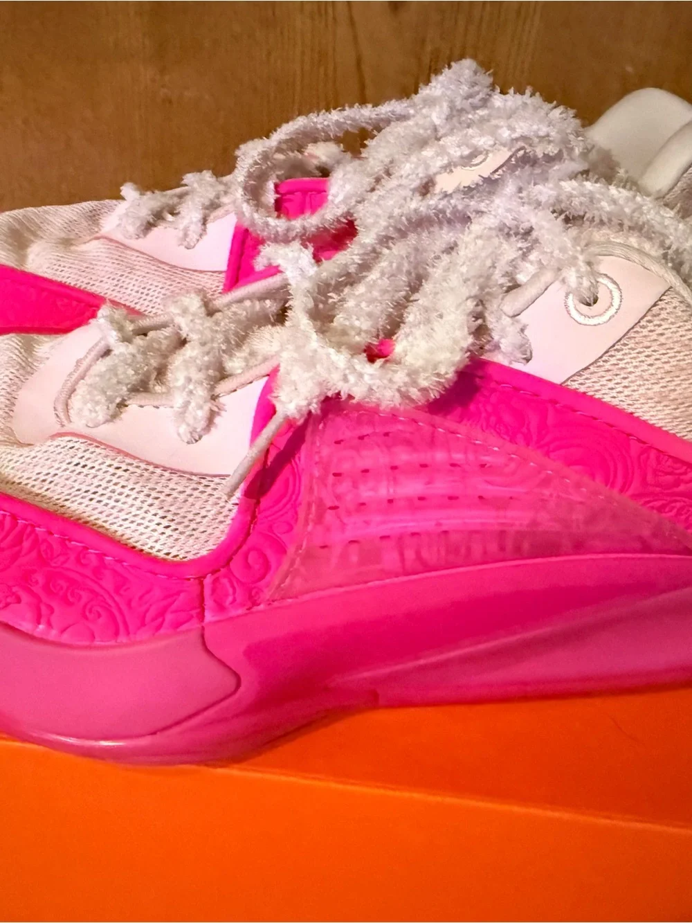 Nike stylish pink
