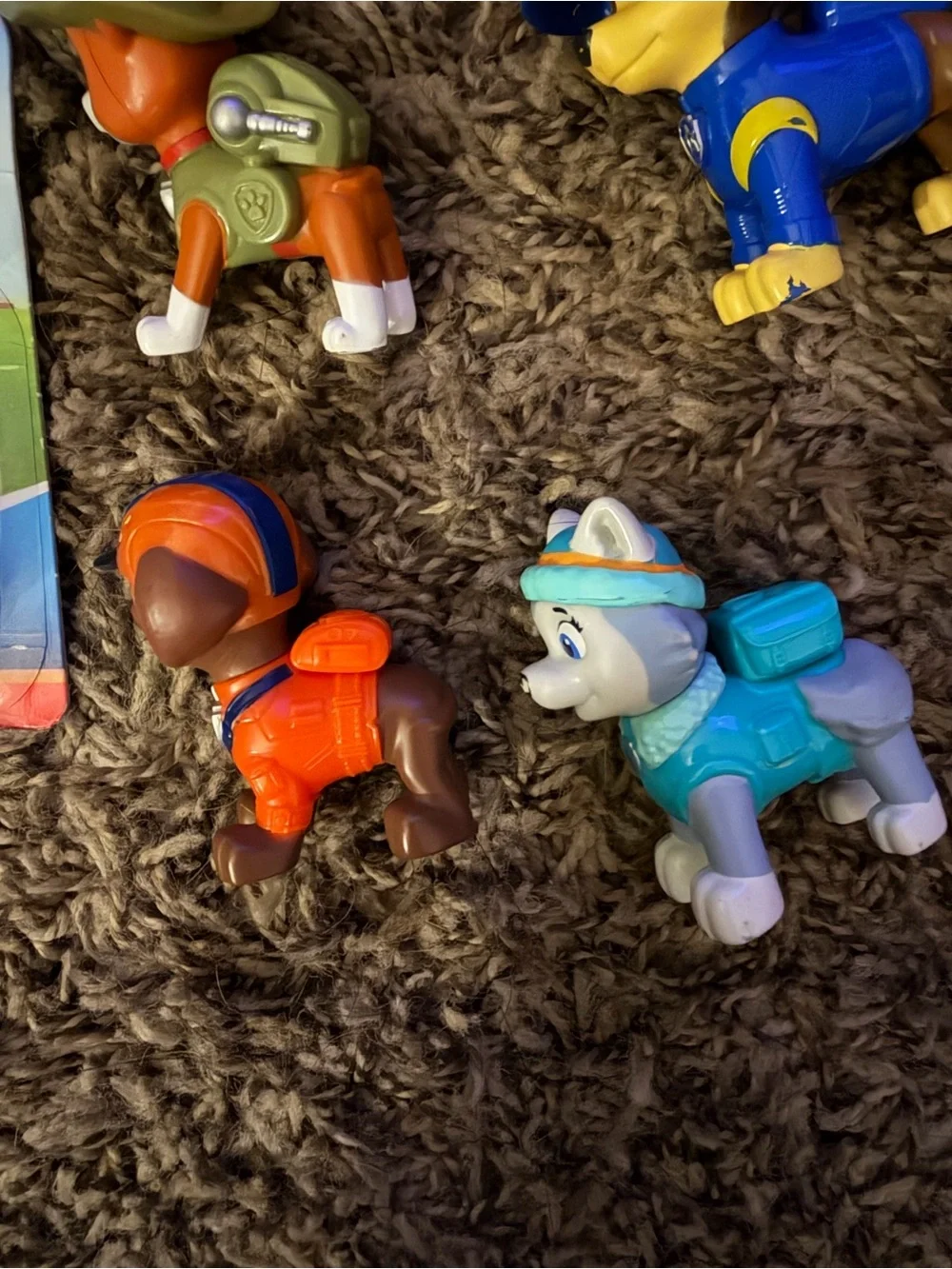 Paw Patrol set paw
