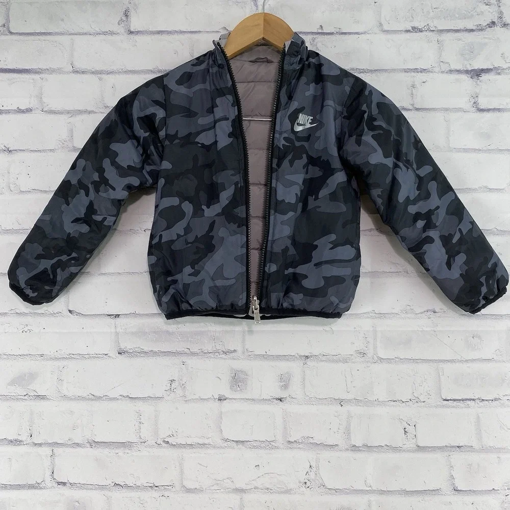 Nike size 4t
