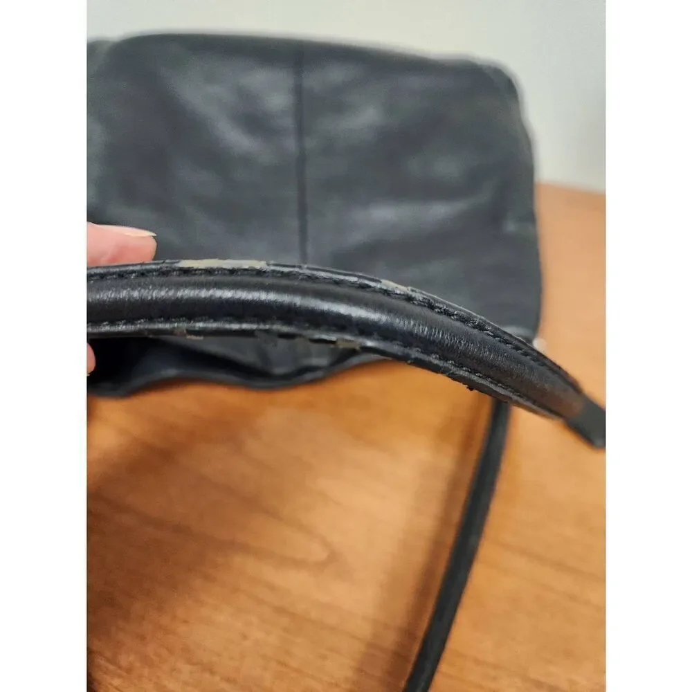 Coach black pictures shoulder