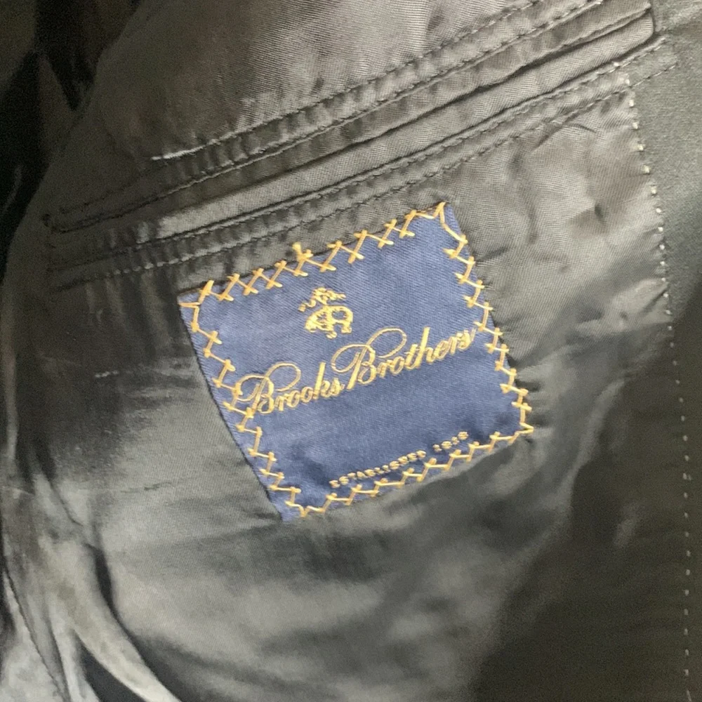 Brooks Brothers euc black