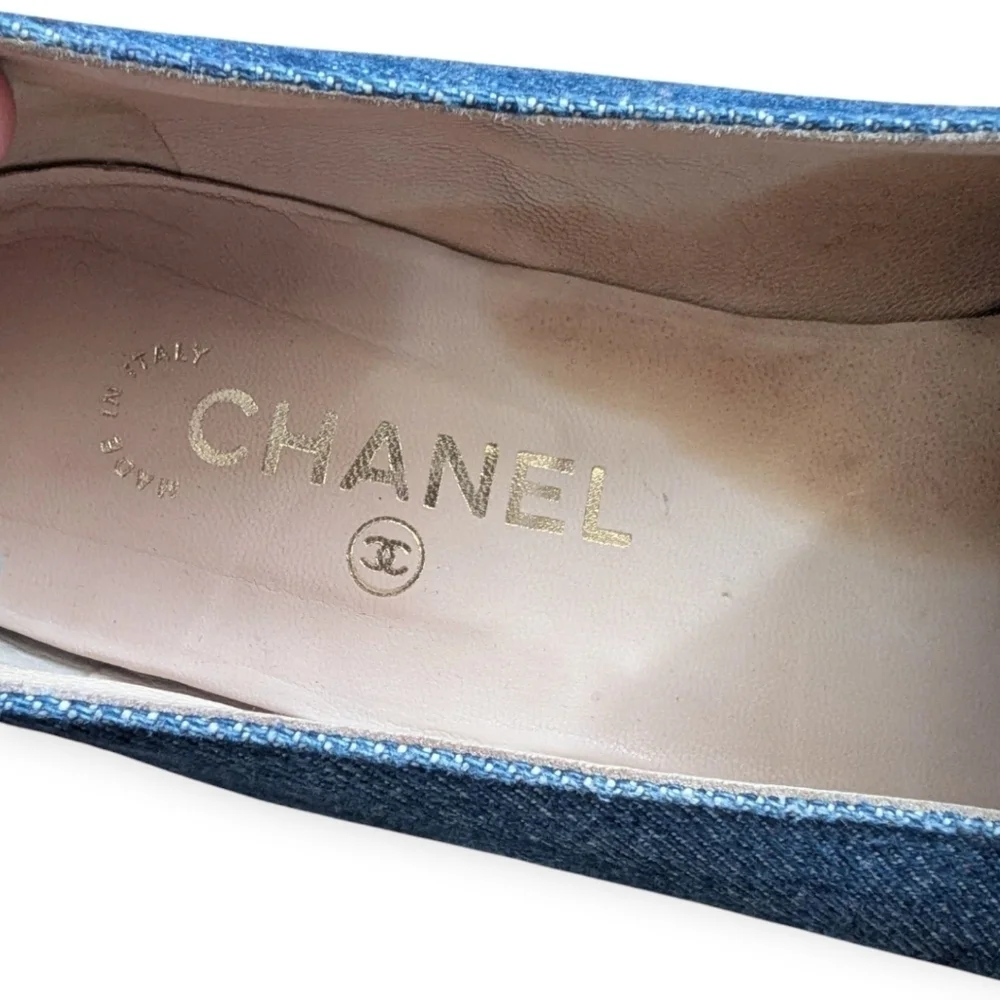 CHANEL size 10