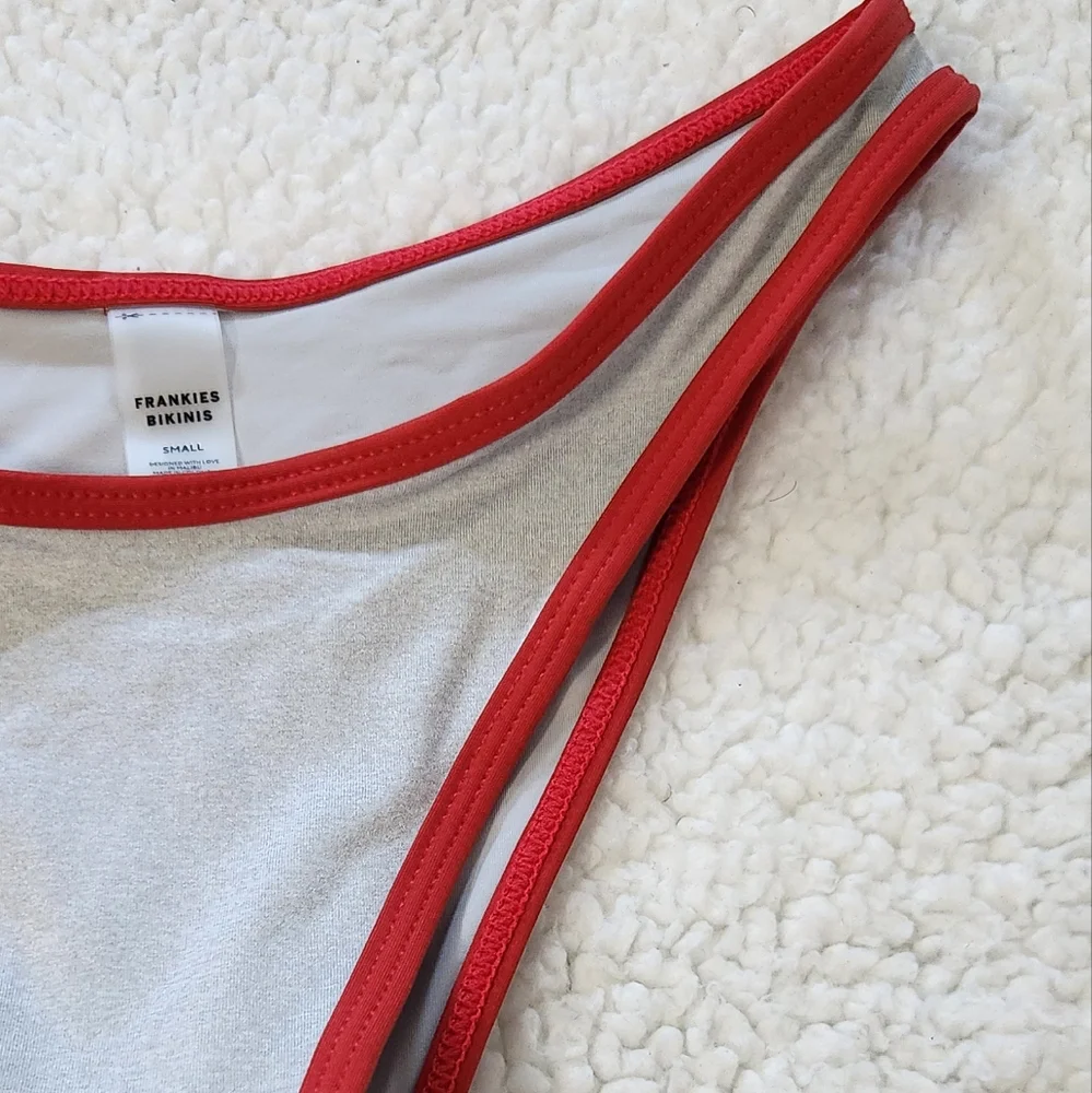 Frankies Bikinis chic gray