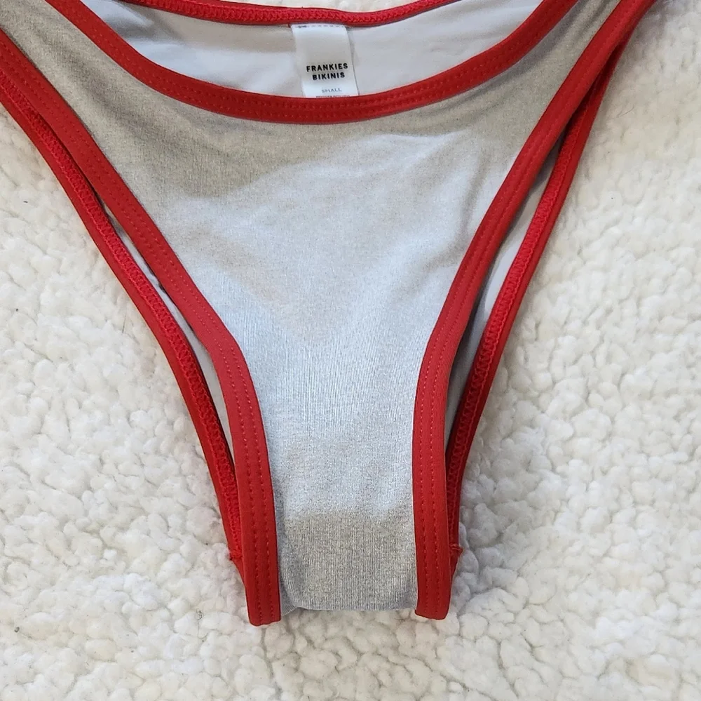 Frankies Bikinis chic gray