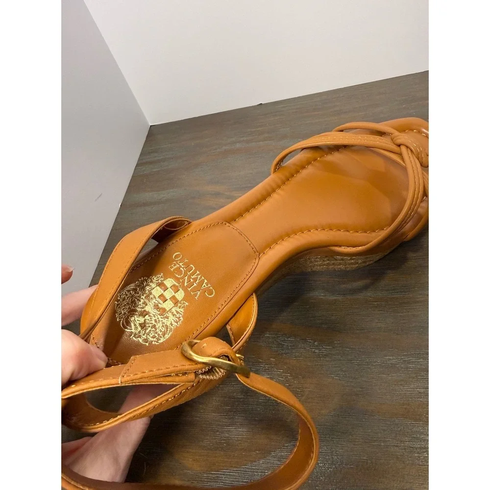 Vince Camuto new vince