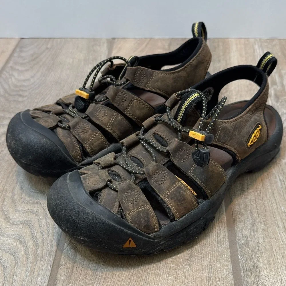 Keen sturdy sandals