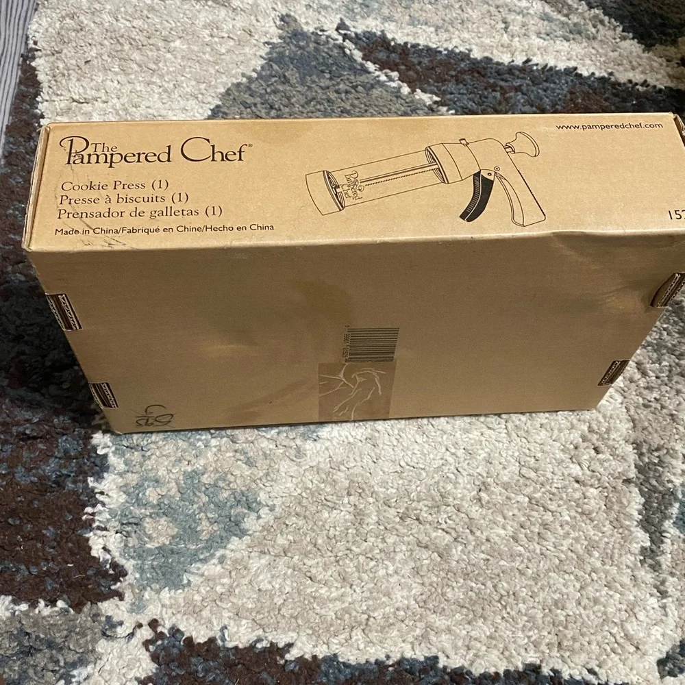 Pampered Chef Cookie Press with‎ Discs Missing 2 Discs