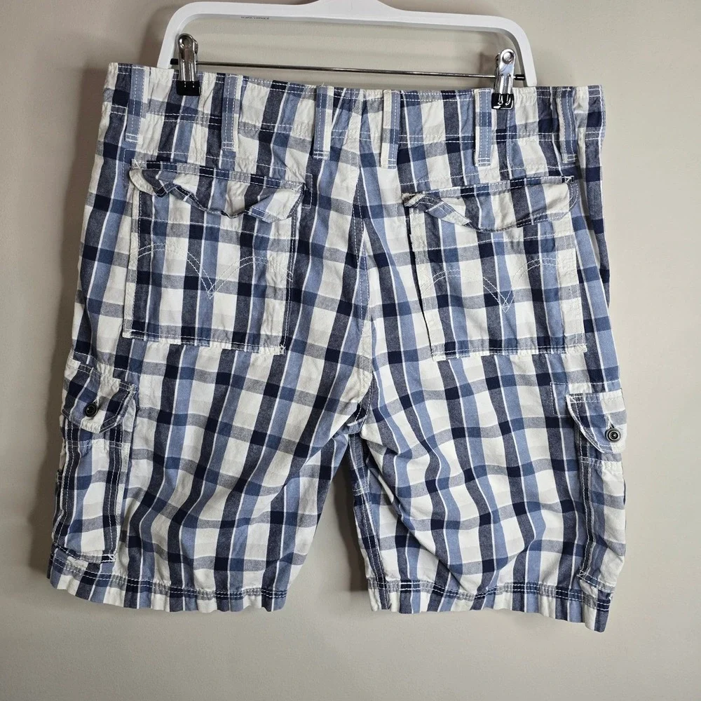 Levis‎ Mens Size 38 Blue White Plaid Cargo Shorts Cotton Relaxed Fit Utility