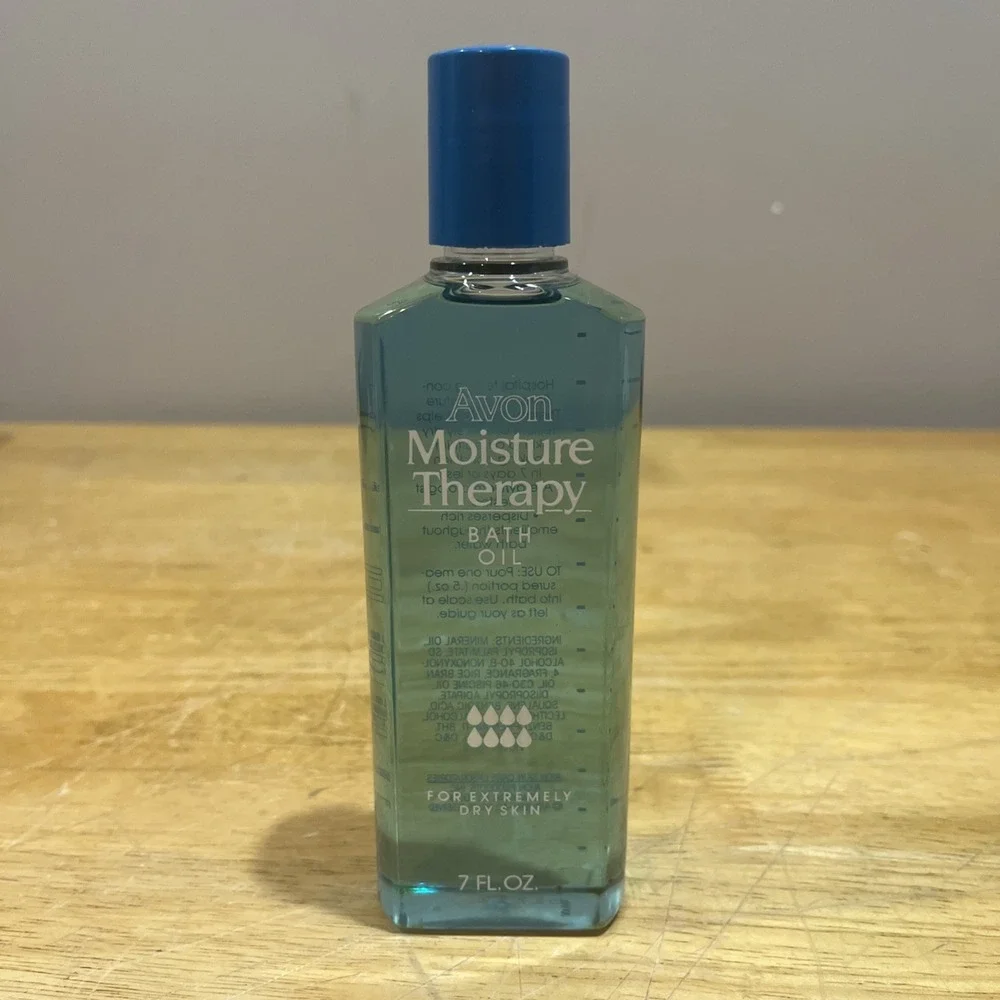 Avon Moisture Therapy Bath Oil 7oz For Extremely Dry‎ Skin NEW NOS Vintage 1990