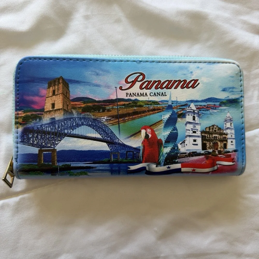 Panama Multicolor Zipper Wristlet Purse Wallet Canal‎