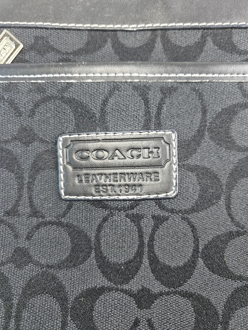 Coach crossbody signature