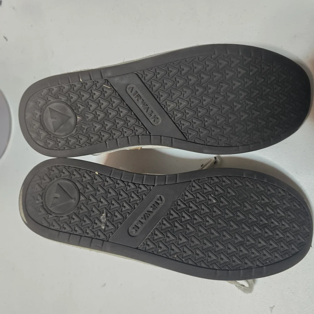 Airwalk stylish high
