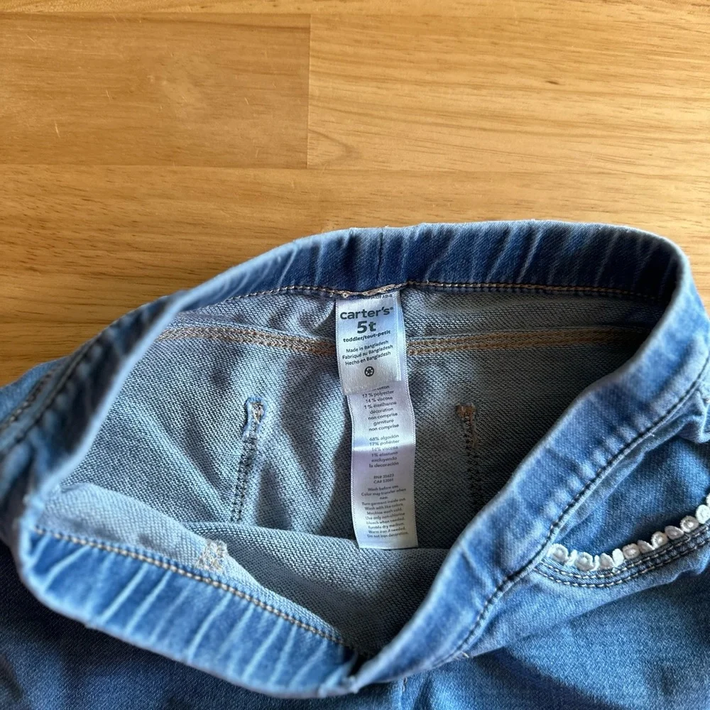 Carters preworn good
