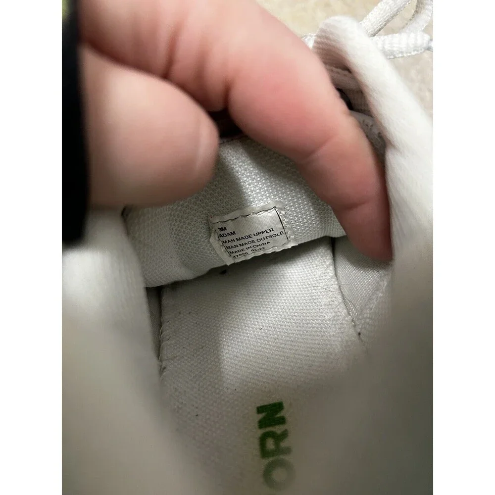 Tretorn good used