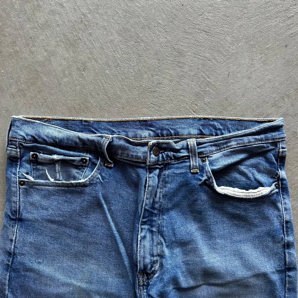 Levis inseam 30