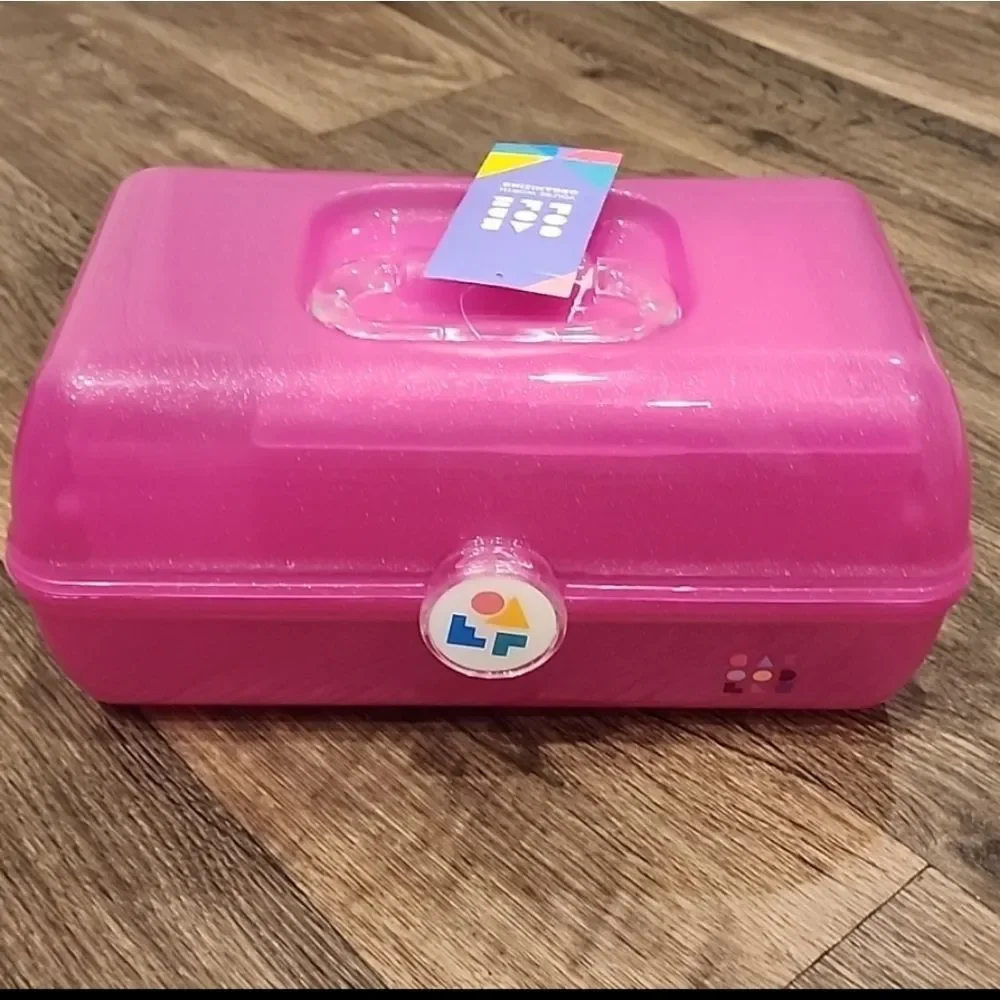 Caboodles new specs