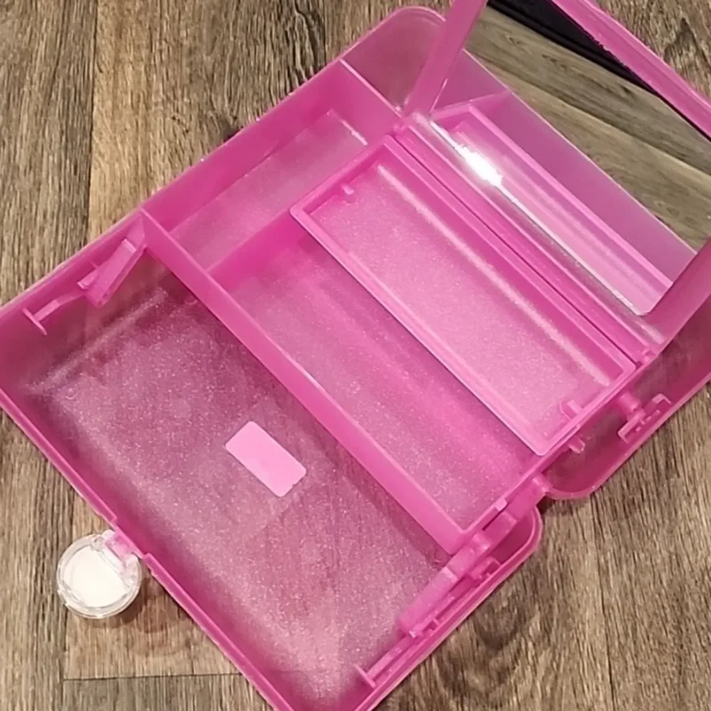 Caboodles new specs