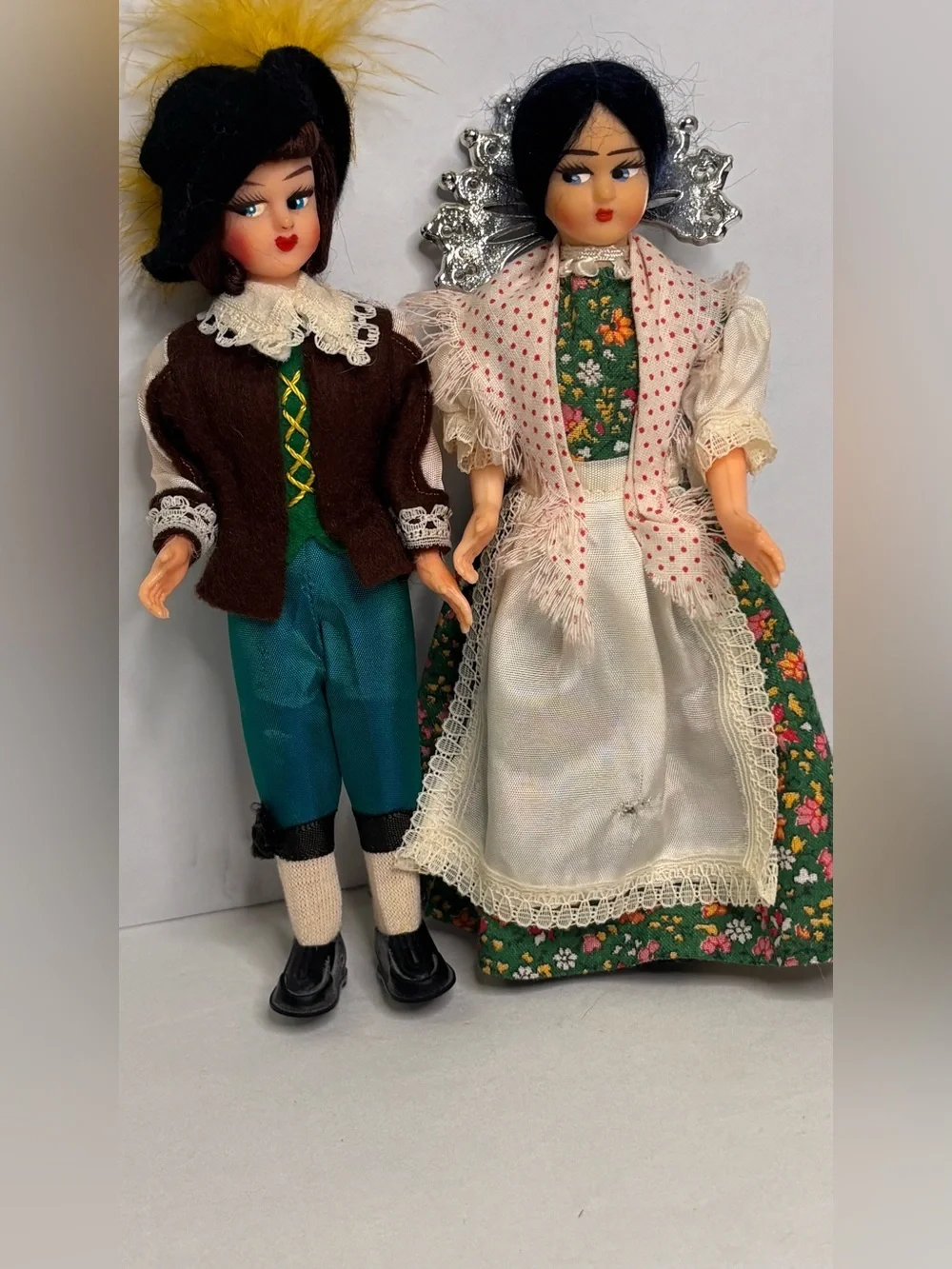 Italian Traditional Kids' Doll Pair in Green and Brown Costume from Italy 🇮🇹