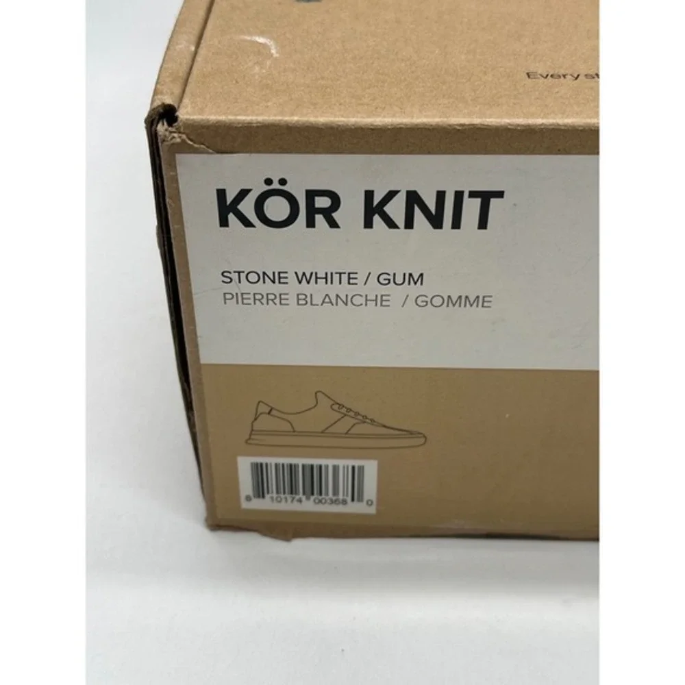 Kortni Jeane sleek design