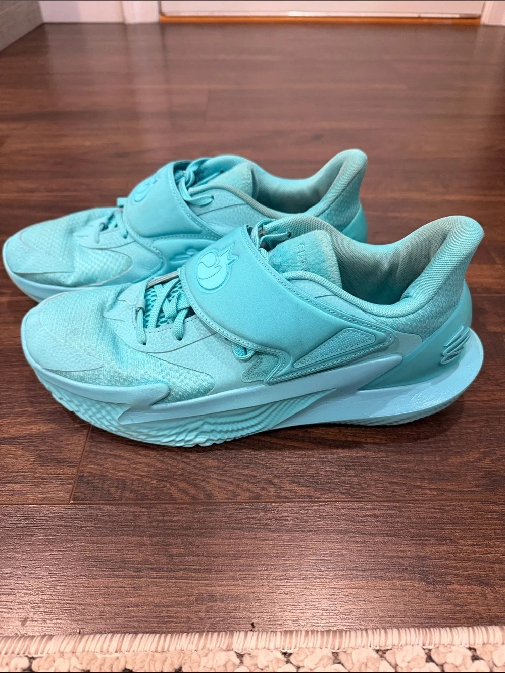 Under Arnour Curry Brand D. Fox 2 Unisex Basketball Shoes