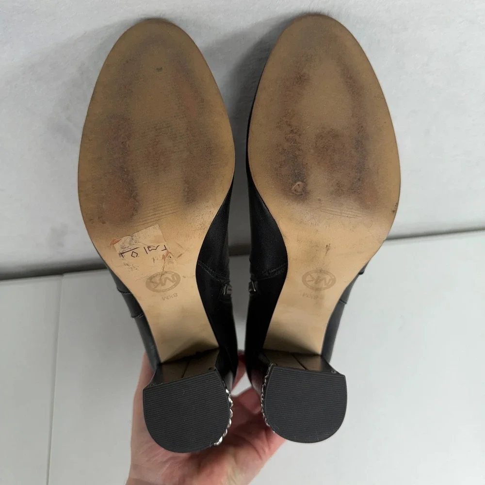 Michael Kors 8.5 Dolores Side Zip Bootie Black Leather Chic Designer Timeless