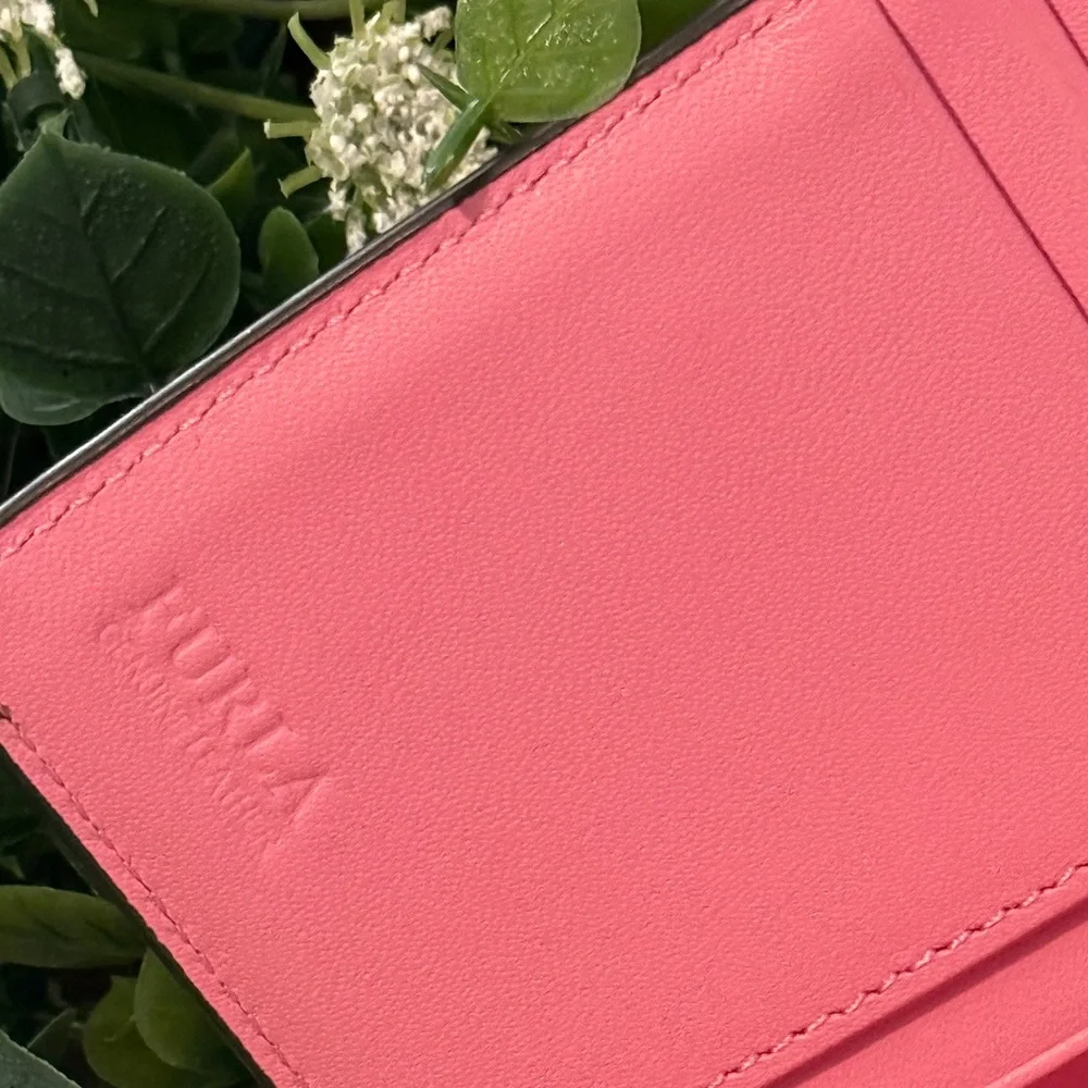 Furla snap see