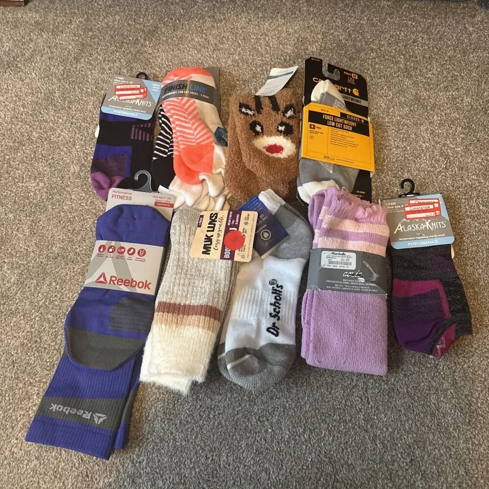 Women’s Sock Lot Alaska Knits, Finishline, Carhartt, Muk Luks, Reebok, Old Navy