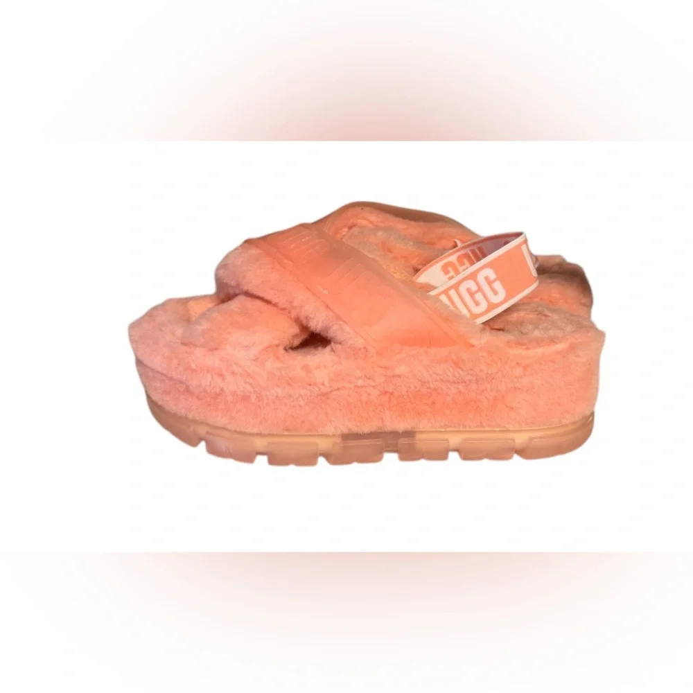 Like New! UGG Fuzzita Clear Cross Strap Fluffy Orange Platform Sandals SZ 8