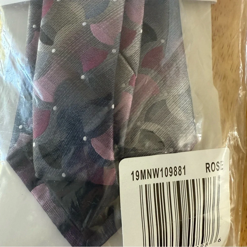 Van Heusen two stylish