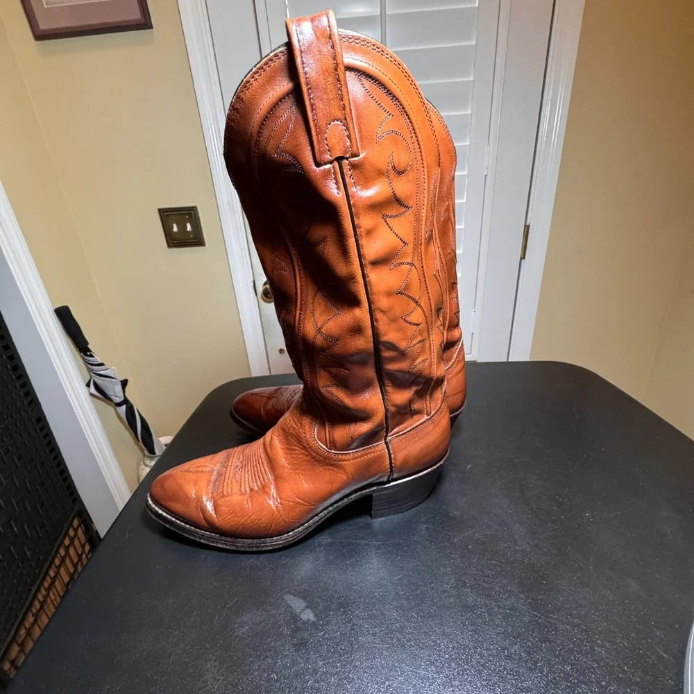 Dan Post guc boot