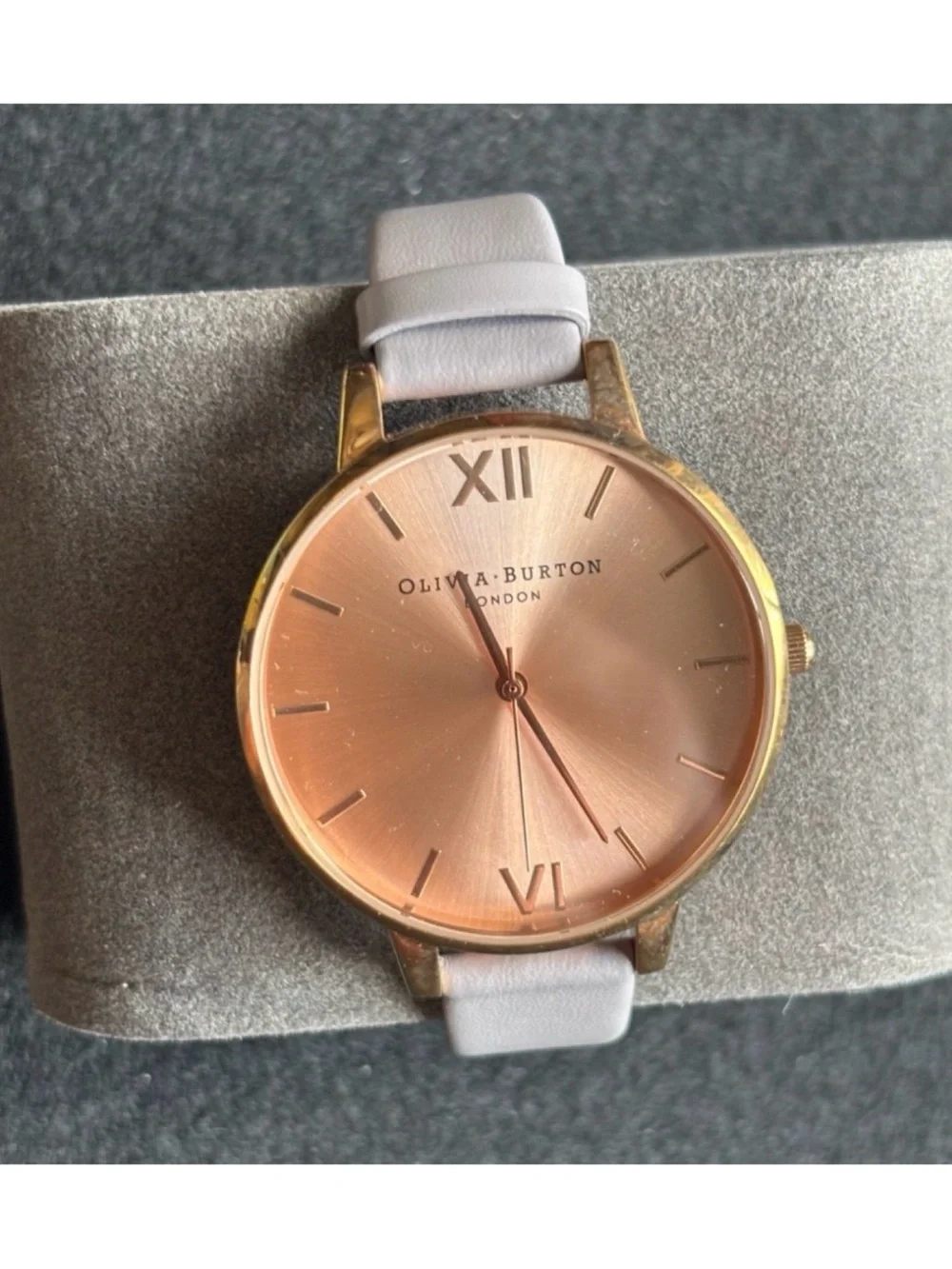 OLIVIA BURTON new without