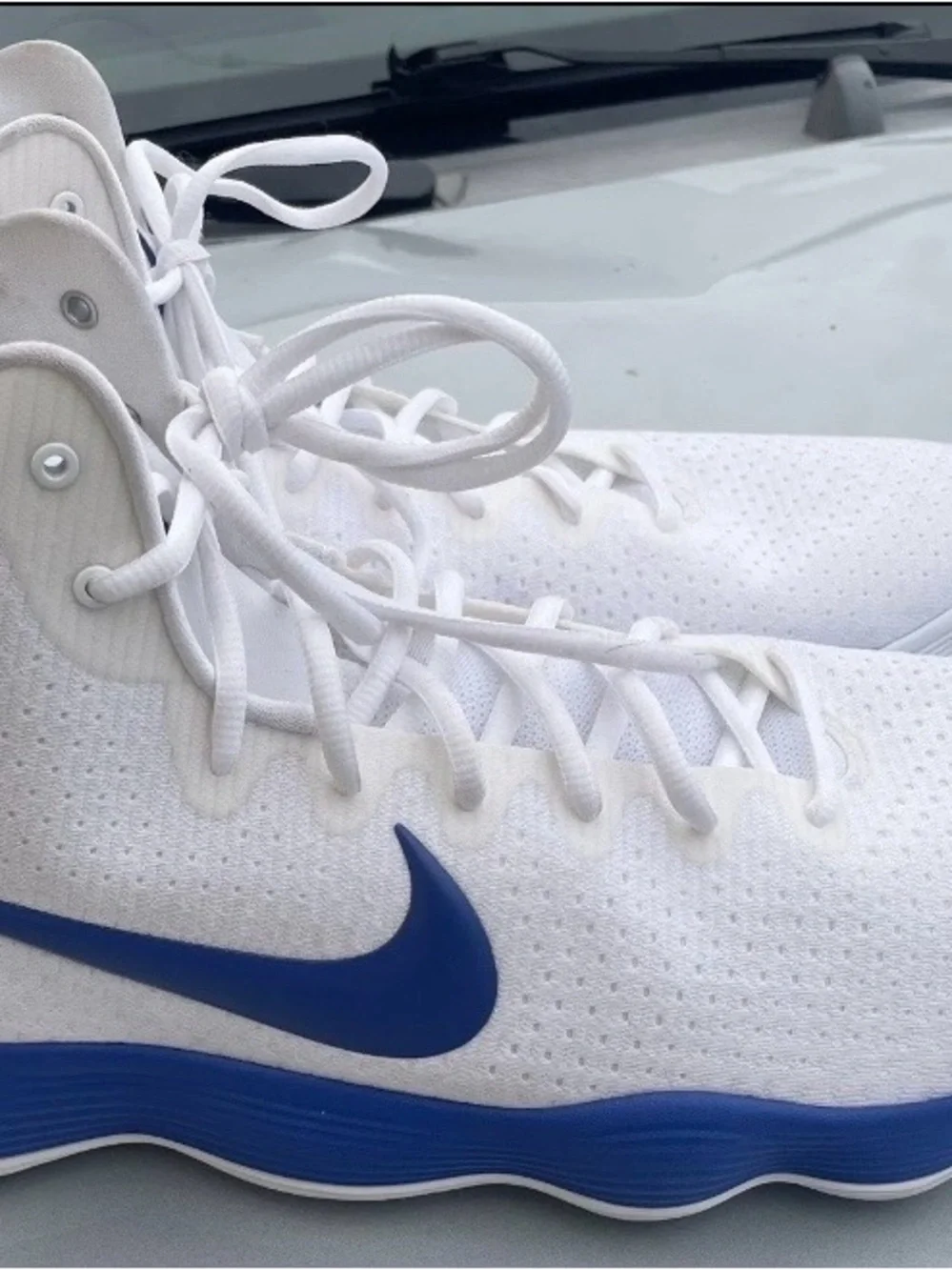 Nike excellent never