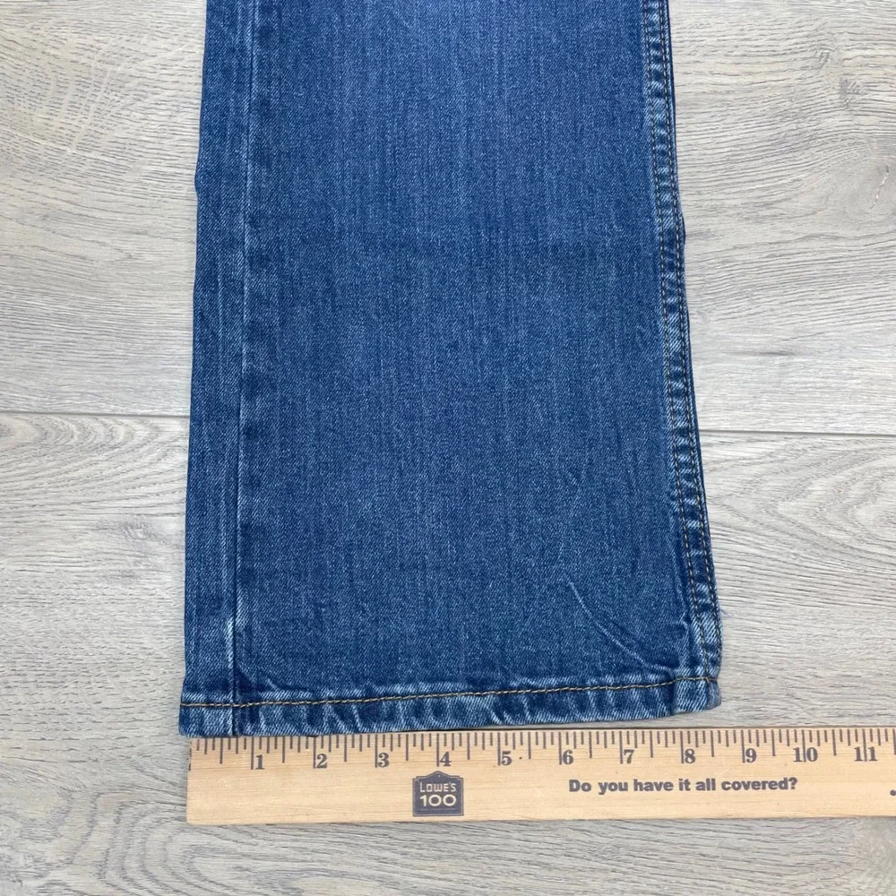 Levis this piece