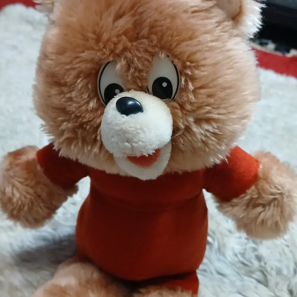 Worlds of Wonder vintage teddy