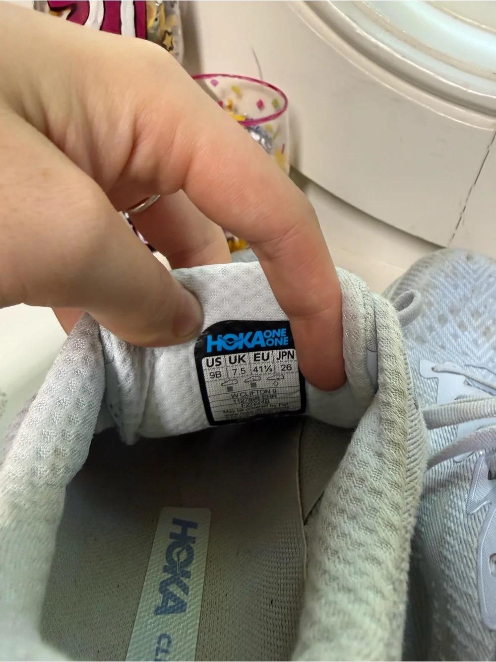 Hoka One One size good