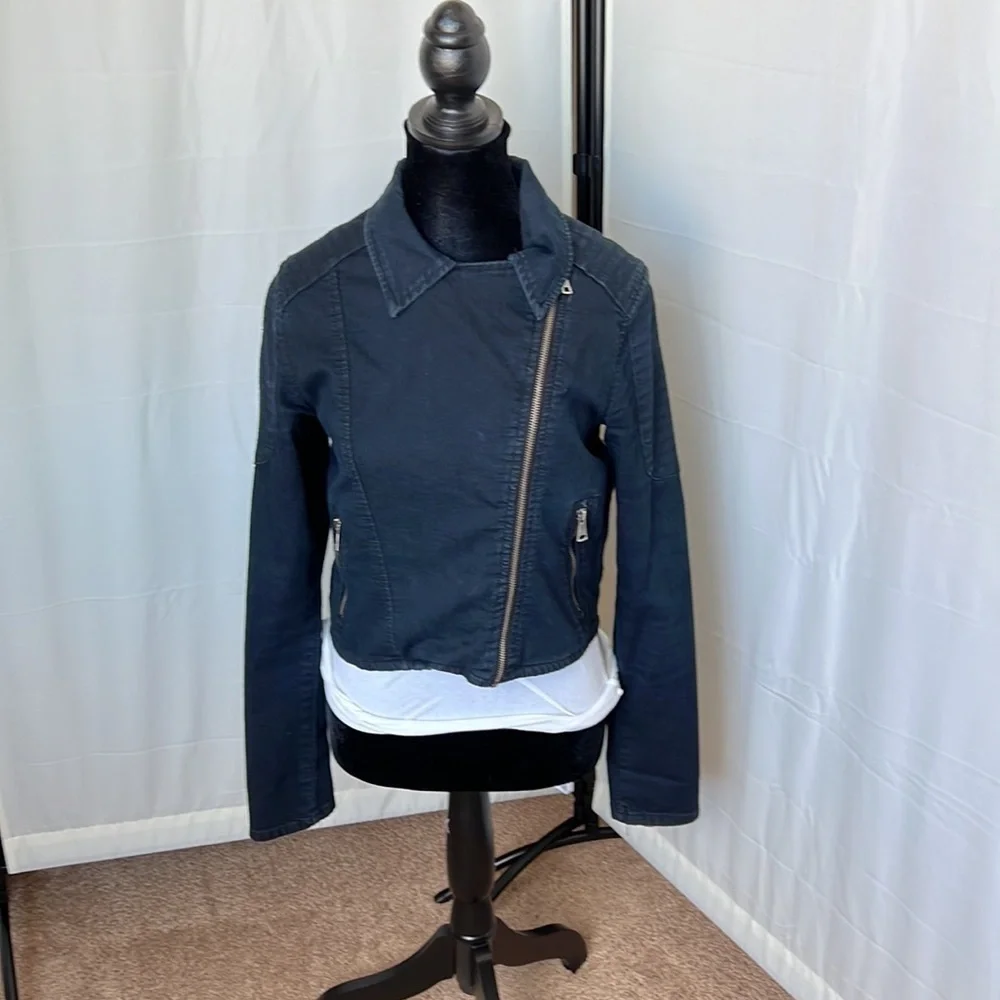 Hudson Jeans excellent asymmetrical