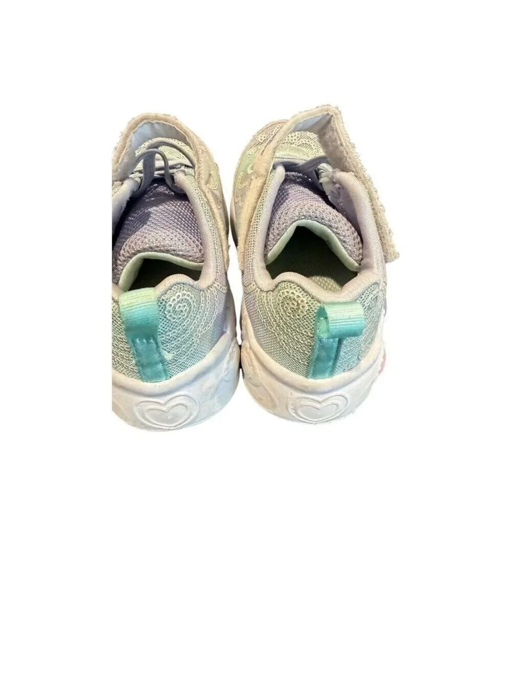 Skechers make every