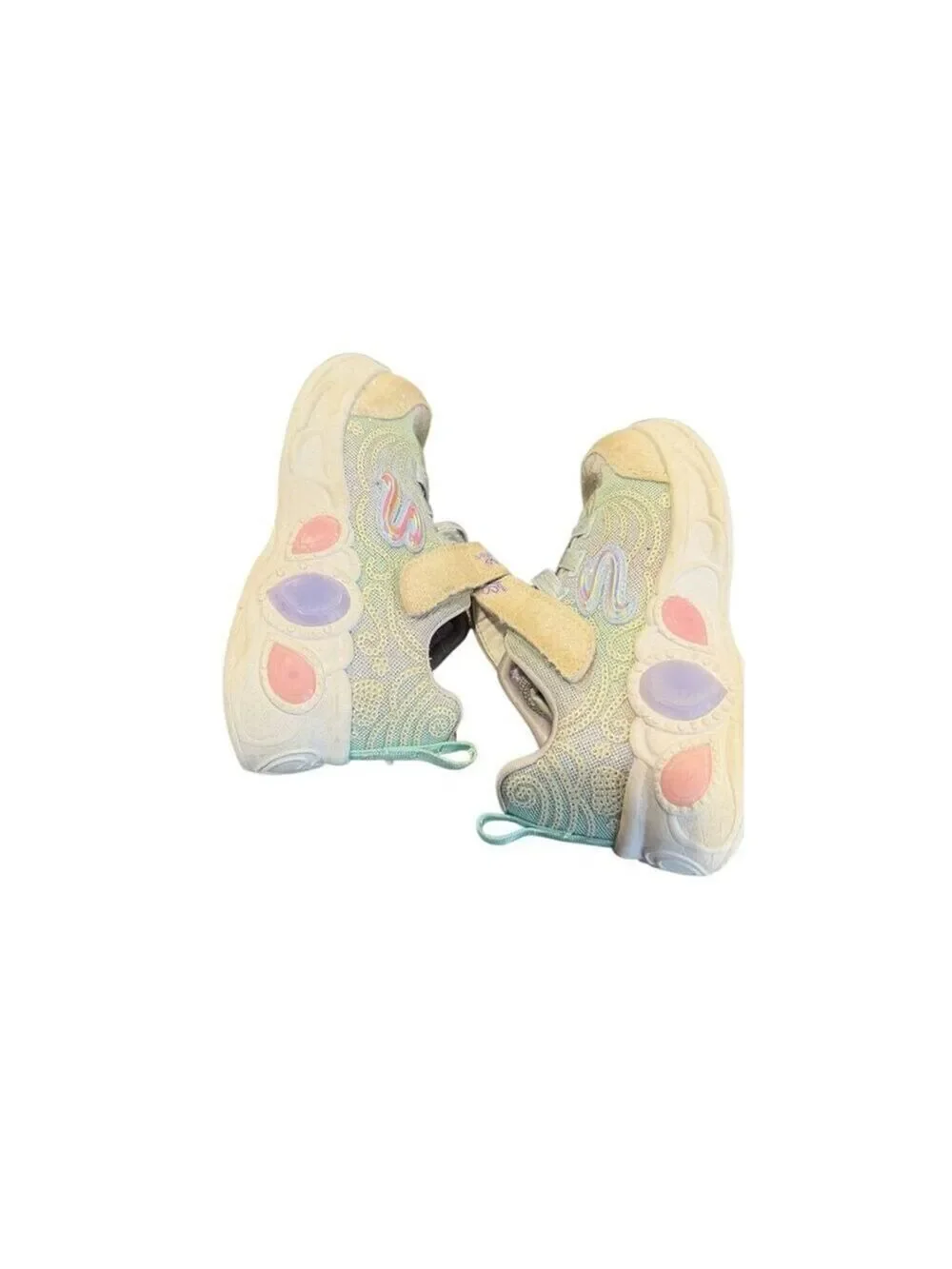 Skechers make every