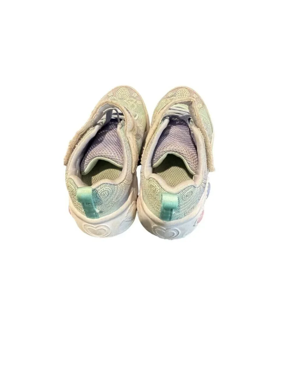 Skechers make every