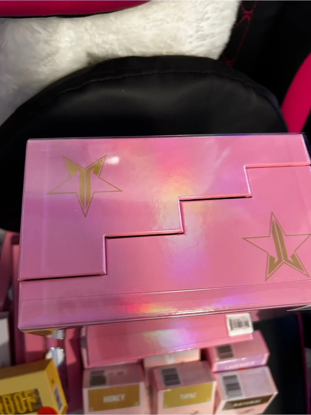 Supreme iridescent pink
