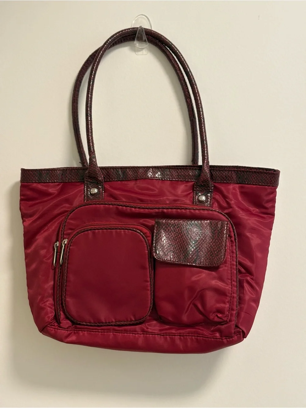 N/A stylish maroon