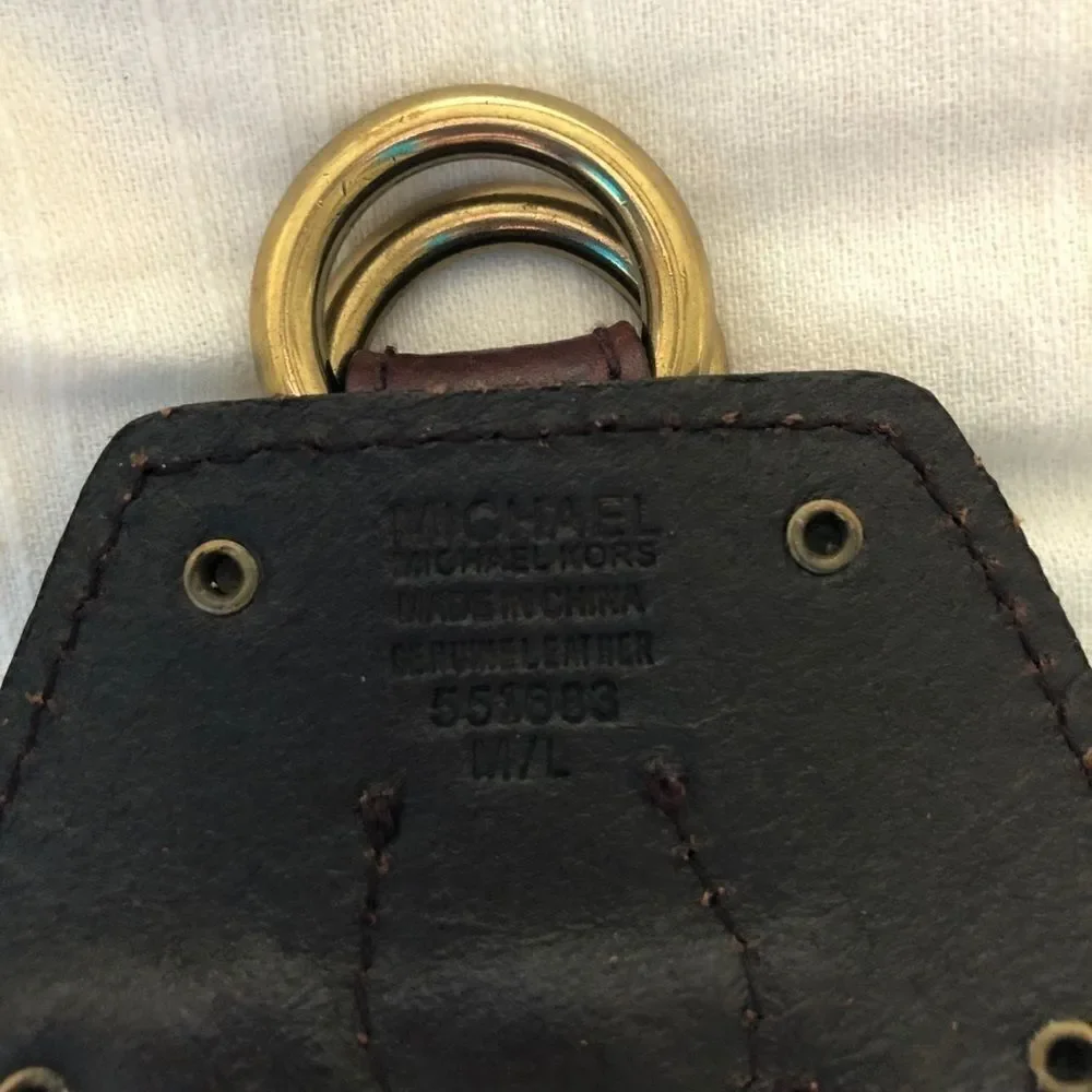Michael Kors kors buckle kind